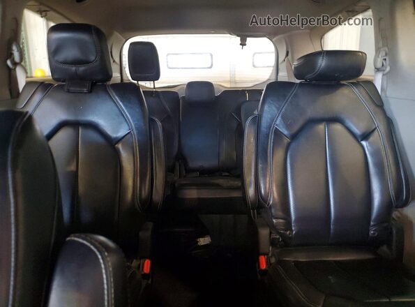 2C4RC1DG8MR506635 2021 CHRYSLER VOYAGER Black Rear seats view