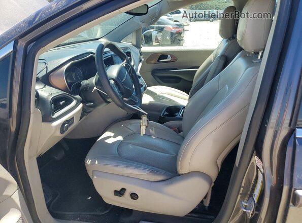 2C4RC1DG8MR541448 2021 CHRYSLER VOYAGER Gray Вид салону спереду