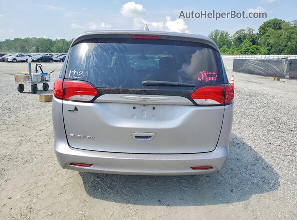 2C4RC1DG9HR702900 2017 CHRYSLER PACIFICA Серебряный Вид сзади