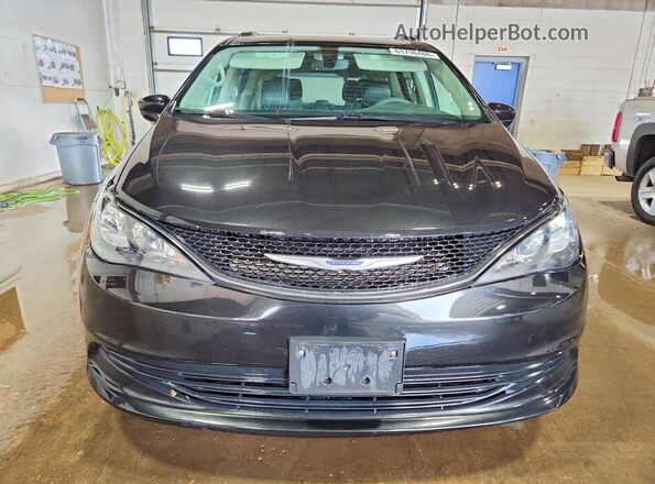 2C4RC1DG9LR187261 2020 CHRYSLER VOYAGER Black Front view