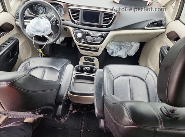 2C4RC1DG9MR526022 2021 CHRYSLER VOYAGER Charcoal Dashboard view