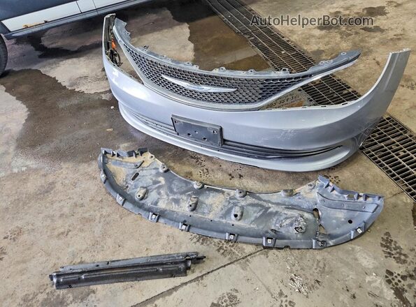 2C4RC1DGXHR694998 2017 CHRYSLER PACIFICA Серебряный Вид наклейки с VIN-кодом
