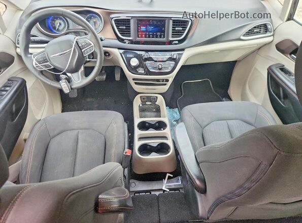 2C4RC1DGXJR186259 2018 CHRYSLER PACIFICA Black Vista del salpicadero