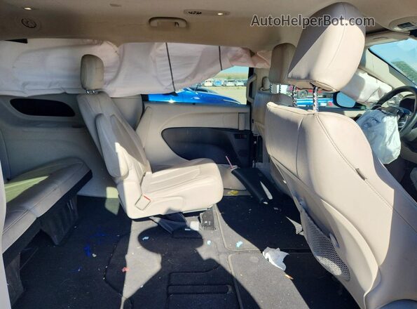 2C4RC1DGXMR541483 2021 CHRYSLER VOYAGER Черный Вид задних сидений