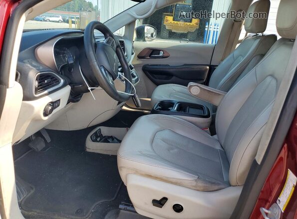 2C4RC1DGXMR552001 2021 CHRYSLER VOYAGER Burgundy Vista interior delantera