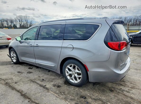 2C4RC1EG0JR330299 2018 CHRYSLER PACIFICA Silver Հետևի ձախ