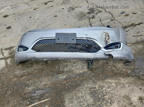 2C4RC1EG0JR330299 2018 CHRYSLER PACIFICA Silver VIN կոդի պիտակի տեսք