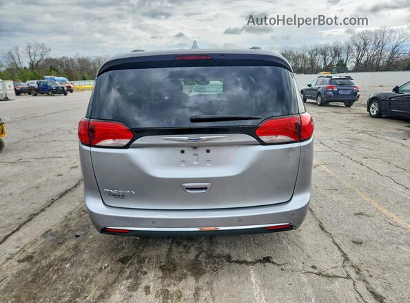 2C4RC1EG0JR330299 2018 CHRYSLER PACIFICA Silver Հետևի տեսք