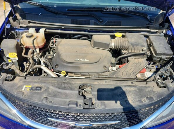 2C4RC1EG0KR549457 2019 CHRYSLER PACIFICA Blue Вид підкапотного простору