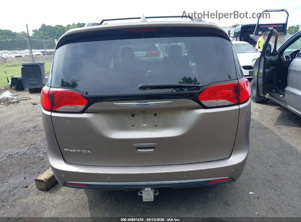 2C4RC1EG1JR189033 2018 CHRYSLER PACIFICA Gray 