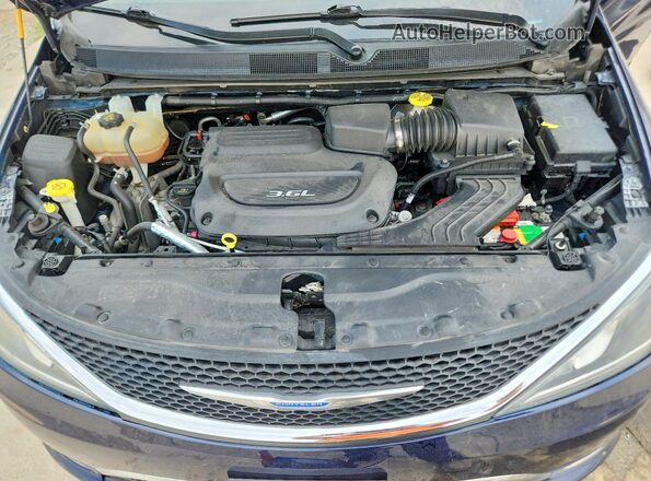 2C4RC1EG2JR254097 2018 CHRYSLER PACIFICA Blue Вид підкапотного простору