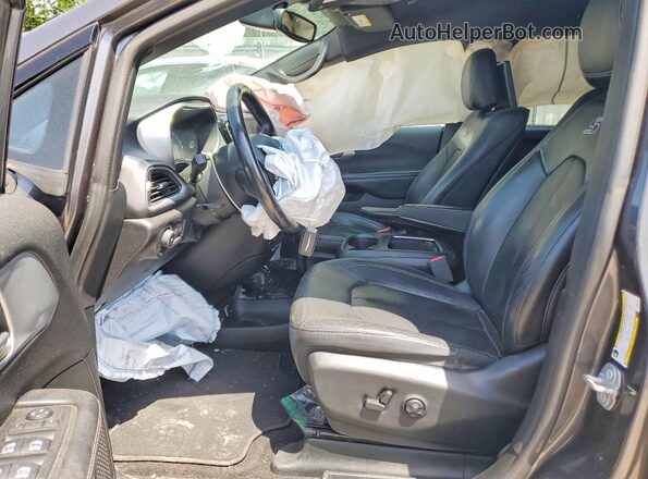 2C4RC1EG2JR351722 2018 CHRYSLER PACIFICA Серый Вид салона спереди
