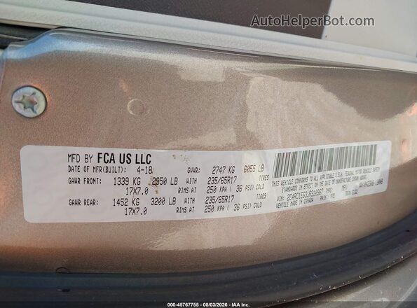 2C4RC1EG3JR310967 2018 CHRYSLER PACIFICA Brown ძრავის განყოფილების ხედი