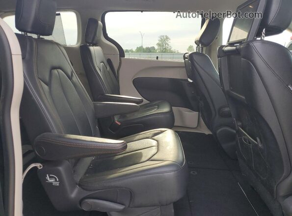 2C4RC1EG5HR507701 2017 CHRYSLER PACIFICA Черный Вид задней части салона