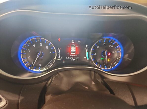 2C4RC1EG5JR102718 2018 CHRYSLER PACIFICA Black ხელსაწყოთა პანელის ხედი