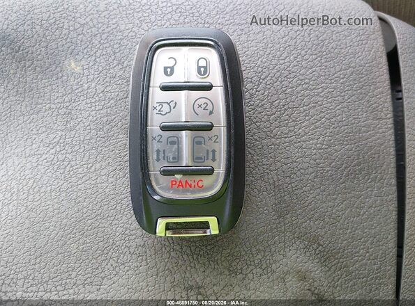 2C4RC1EG5JR171165 2018 CHRYSLER PACIFICA White Vista del salpicadero