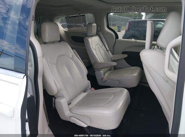 2C4RC1EG5JR171165 2018 CHRYSLER PACIFICA White Vista de la etiqueta del VIN
