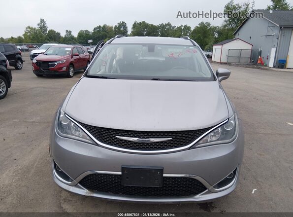 2C4RC1EG7HR520000 2017 CHRYSLER PACIFICA Gray Սարքավորումների վահանակի տեսք