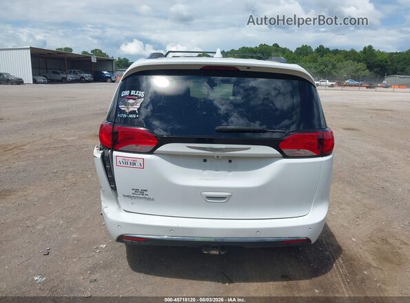 2C4RC1EG7HR539081 2017 CHRYSLER PACIFICA Белый 