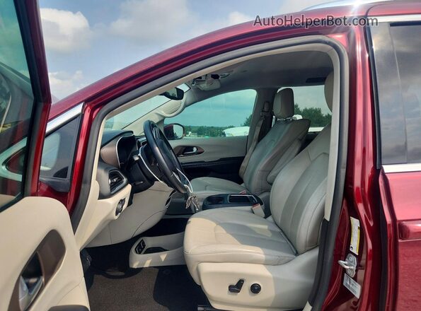 2C4RC1EG7HR659852 2017 CHRYSLER PACIFICA Red წინა სალონის ხედი