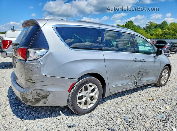 2C4RC1EG7LR269469 2020 CHRYSLER PACIFICA Silver Trasero derecho