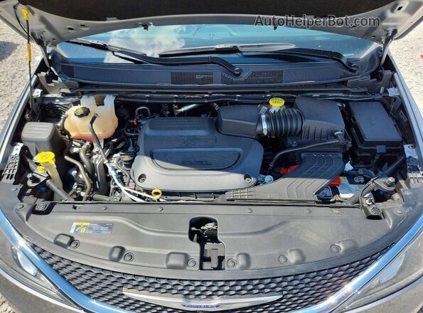 2C4RC1EG7LR269469 2020 CHRYSLER PACIFICA Silver Vista del compartimento del motor