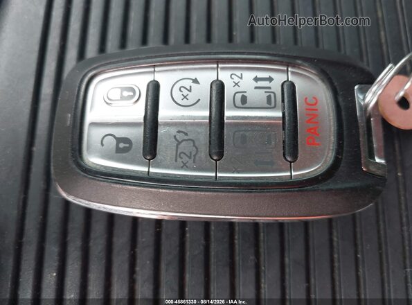 2C4RC1EG8HR614435 2017 CHRYSLER PACIFICA Gray Dashboard view