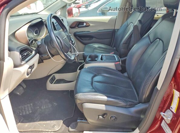 2C4RC1EG8HR729391 2017 CHRYSLER PACIFICA Red Front interior view