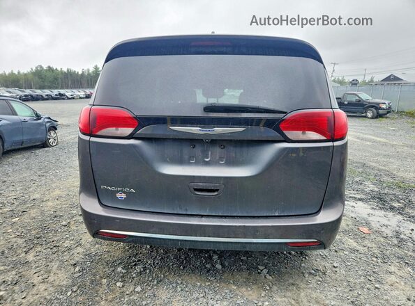 2C4RC1EG8JR148379 2018 CHRYSLER PACIFICA Gray Вид ззаду