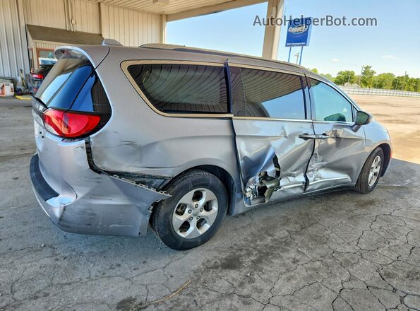 2C4RC1EG9HR840144 2017 CHRYSLER PACIFICA Silver Tył prawy