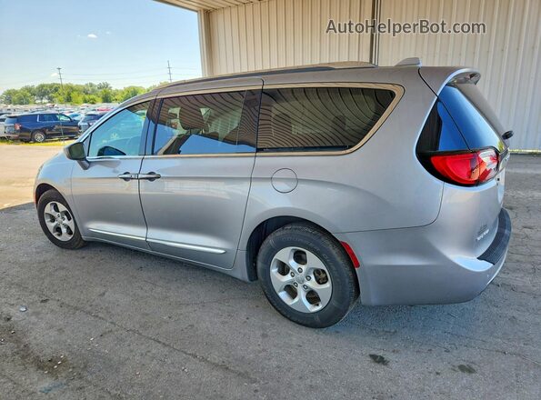 2C4RC1EG9HR840144 2017 CHRYSLER PACIFICA Silver Tył lewy