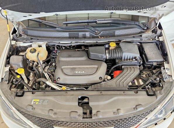 2C4RC1EGXHR565187 2017 CHRYSLER PACIFICA Белый Вид подкапотного пространства