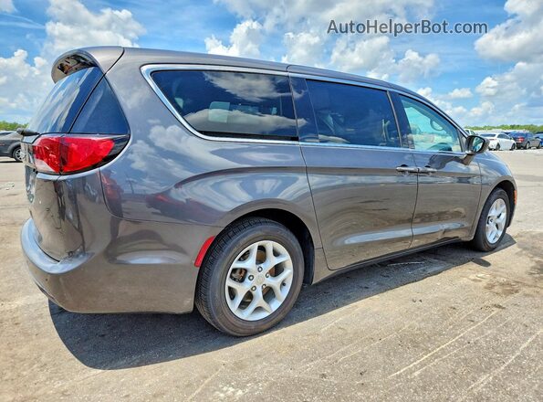 2C4RC1FG1JR107008 2018 CHRYSLER PACIFICA Gray Задня права чверть