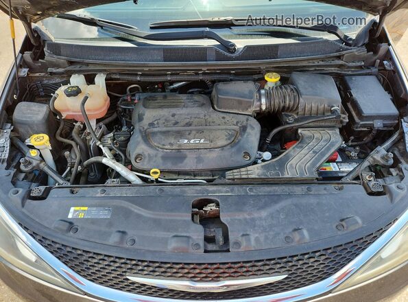 2C4RC1FG1JR107008 2018 CHRYSLER PACIFICA Gray Вид підкапотного простору