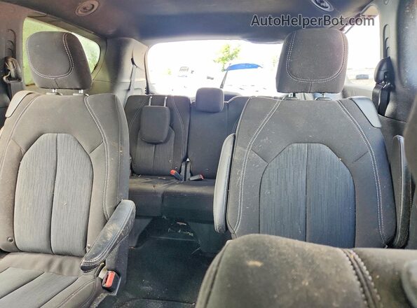 2C4RC1FG3MR592417 2021 CHRYSLER PACIFICA Burgundy უკანა სავარძლების ხედი
