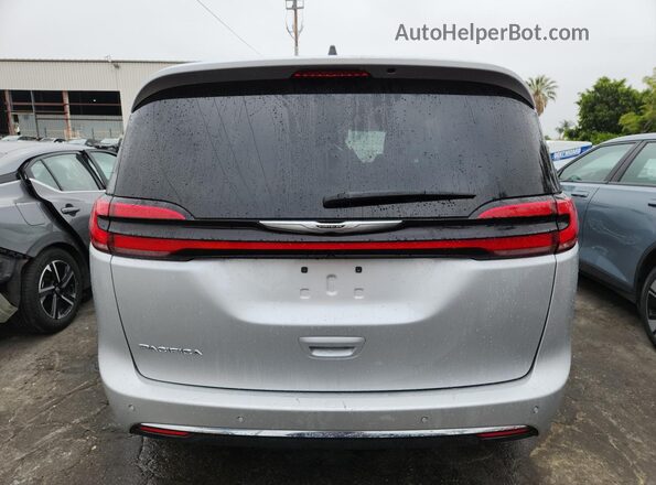 2C4RC1FG3RR191361 2024 CHRYSLER PACIFICA Silver 