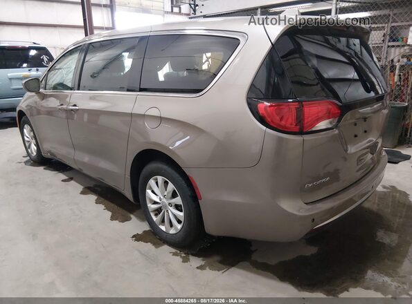 2C4RC1FG6JR116108 2018 CHRYSLER PACIFICA Beige Задня ліва чверть