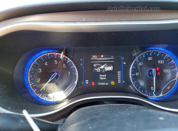 2C4RC1FG9JR351750 2018 CHRYSLER PACIFICA Blue Widok zestawu wskaźników