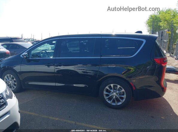 2C4RC1GG0VR558788 2027 CHRYSLER PACIFICA Black 