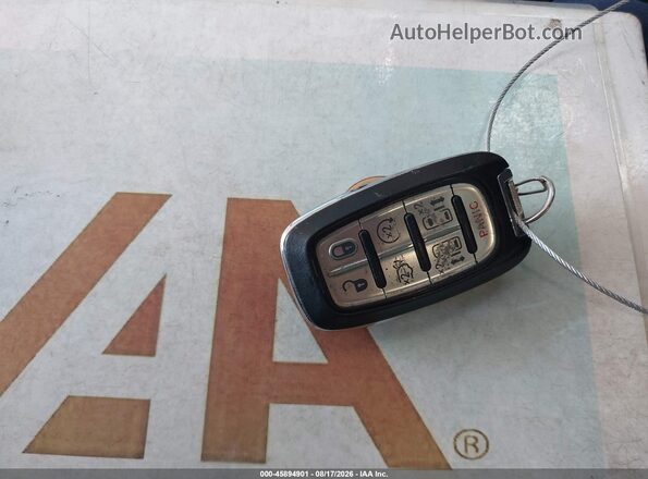 2C4RC1GG1HR753691 2017 CHRYSLER PACIFICA Purple Widok deski rozdzielczej
