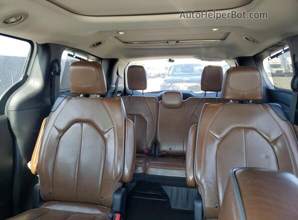 2C4RC1GG1JR354365 2018 CHRYSLER PACIFICA Белый Вид задних сидений