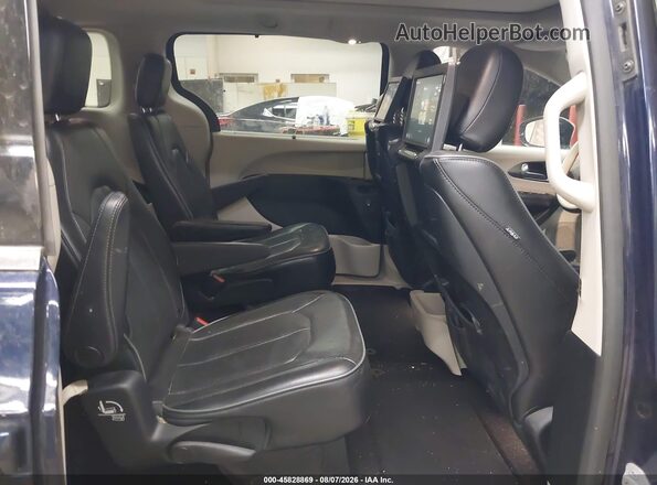 2C4RC1GG1KR569780 2019 CHRYSLER PACIFICA Blue Widok naklejki z numerem VIN
