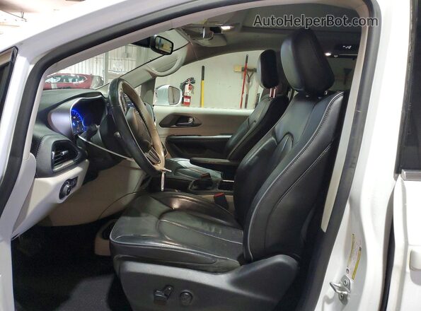 2C4RC1GG1KR730337 2019 CHRYSLER PACIFICA White Widok wnętrza z przodu