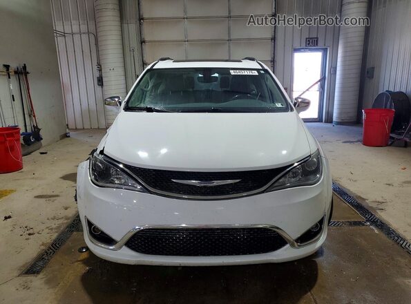 2C4RC1GG1KR730337 2019 CHRYSLER PACIFICA White Widok z przodu
