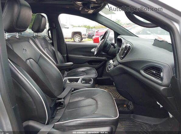 2C4RC1GG1LR177464 2020 CHRYSLER PACIFICA Silver Widok wnętrza z przodu
