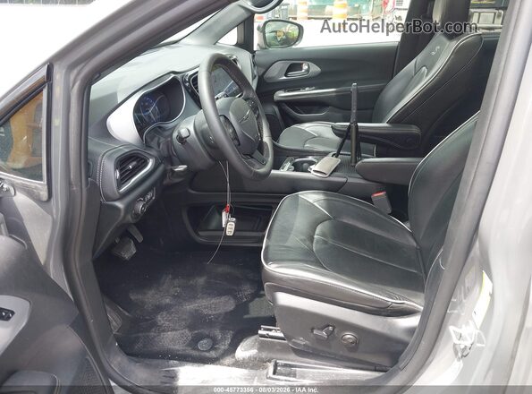 2C4RC1GG1SR552350 2025 CHRYSLER PACIFICA Gray Widok wnętrza z przodu