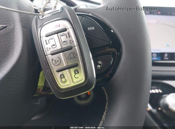 2C4RC1GG2SR566144 2025 CHRYSLER PACIFICA Серый Вид панели приборов