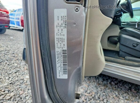 2C4RC1GG3GR177505 2016 CHRYSLER TOWN Silver Вид наклейки з VIN-кодом