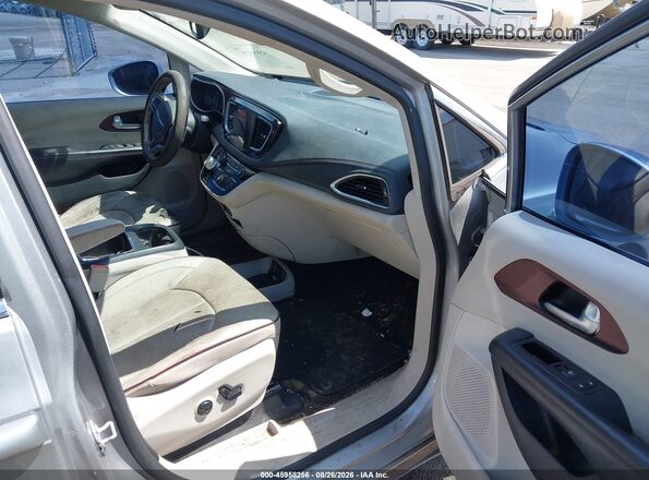 2C4RC1GG3HR647517 2017 CHRYSLER PACIFICA Silver Սալոնի դիմացի տեսք