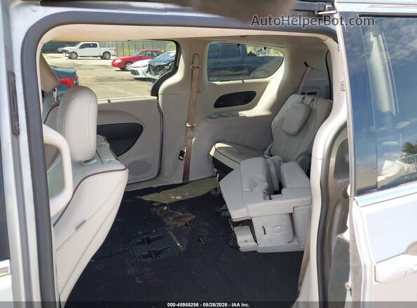 2C4RC1GG3HR647517 2017 CHRYSLER PACIFICA Silver VIN կոդի պիտակի տեսք